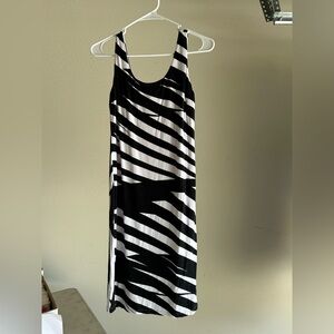 bebe Zebra Print Black and White Midi Dress